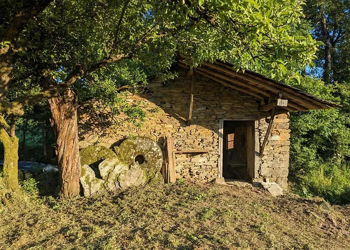 O Val De Vilaboa * Боведа